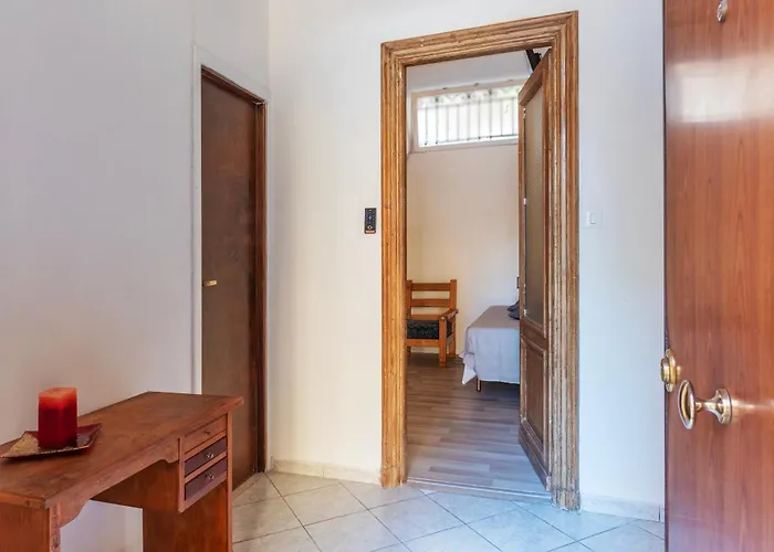 Guesthost - Piazza Nievo A Trastevere Cozy