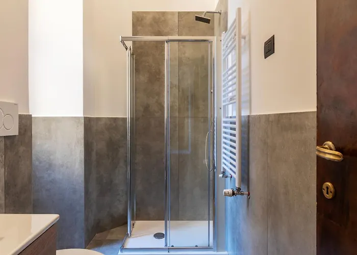 Guesthost - Piazza Nievo A Trastevere Cozy Apartment *