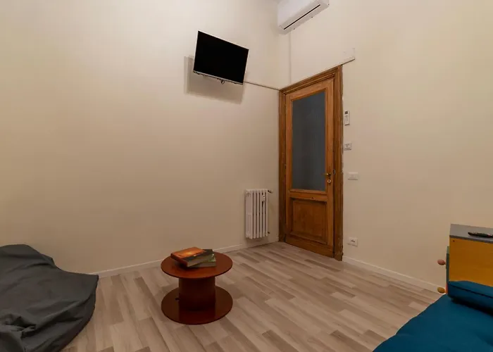 Apartment Guesthost - Piazza Nievo A Trastevere Cozy Rom