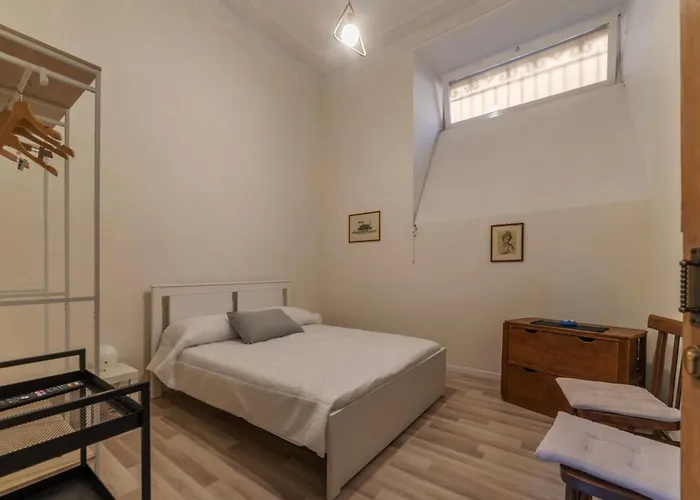 Guesthost - Piazza Nievo A Trastevere Cozy *